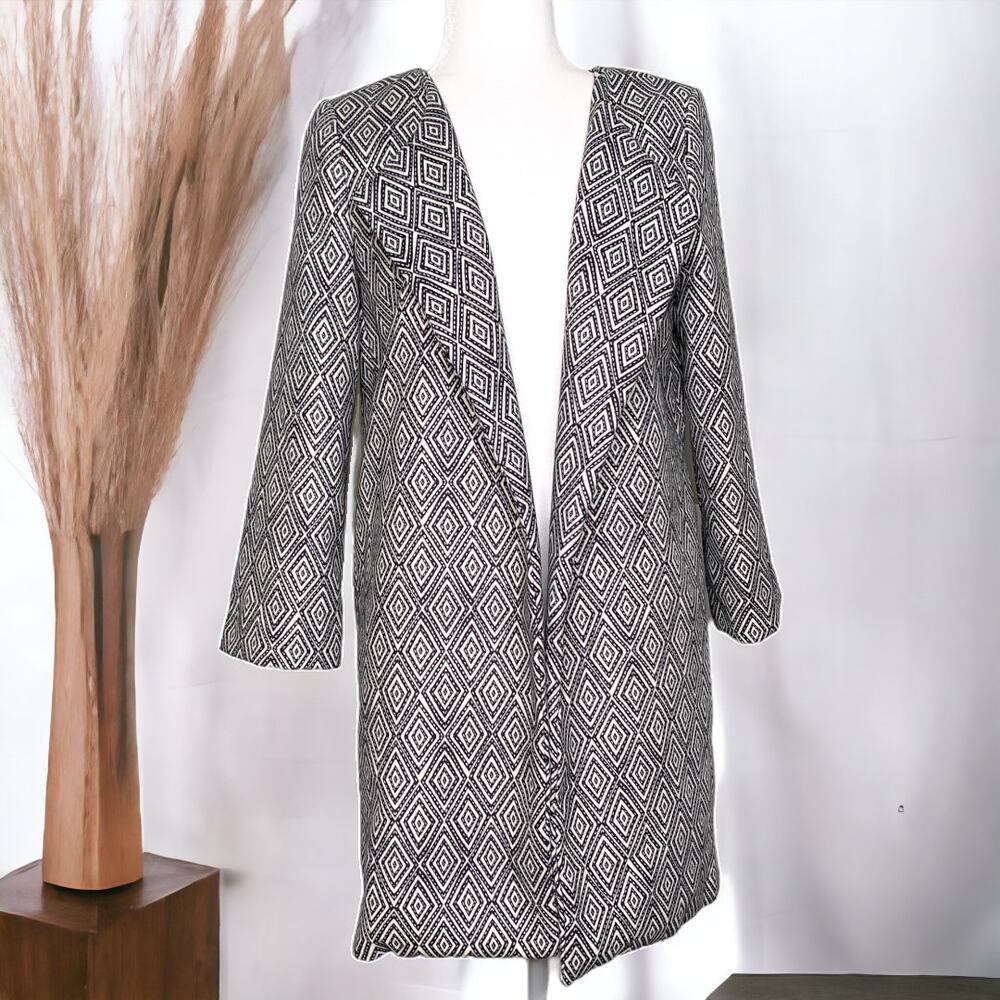 H&M Diamond Pattern Women's Open Front Long Coat Black Cream Size 2